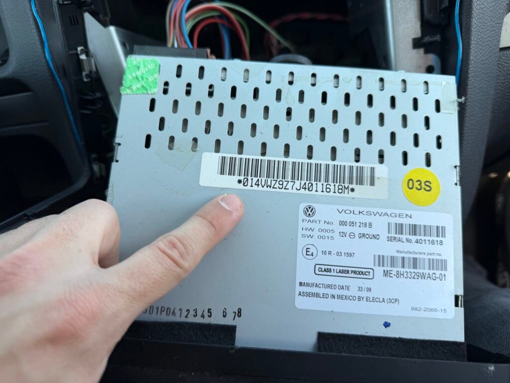 VW radio serial number example - Radio Code Generator
