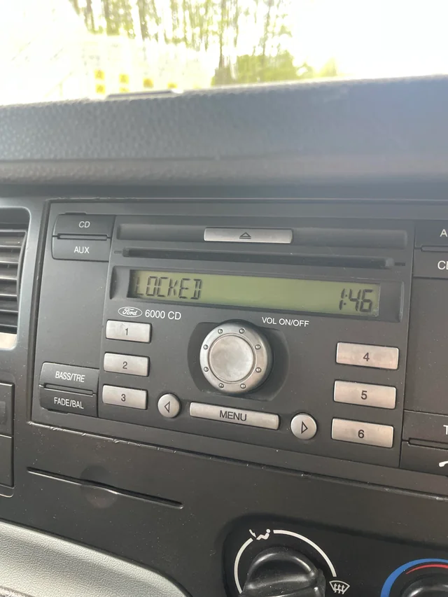 Blaupunkt 6000 CD Radio Locked - Radiocodegenerator.com
